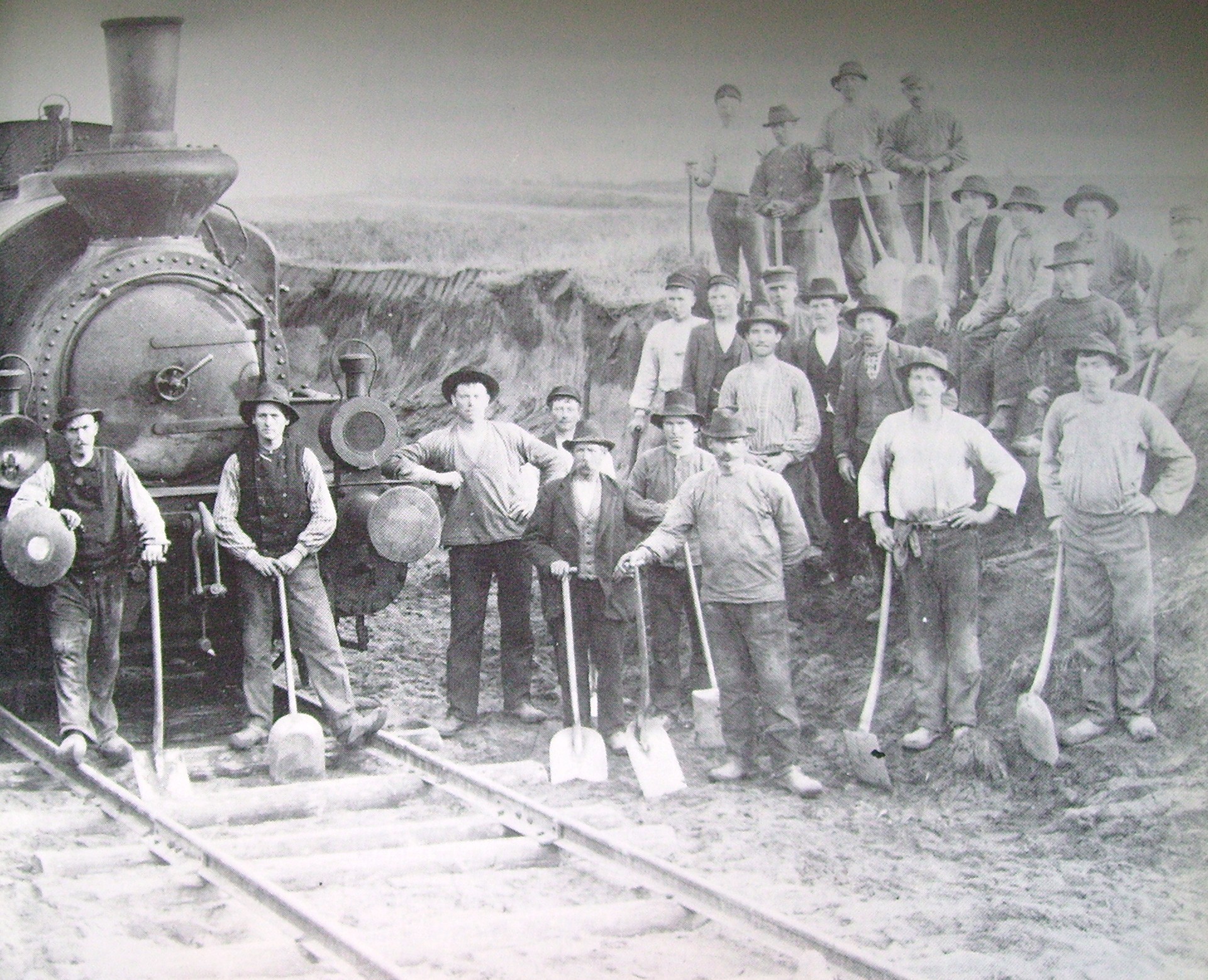 Svéd vasúti munkások a század elejéről </br> Forrás internet