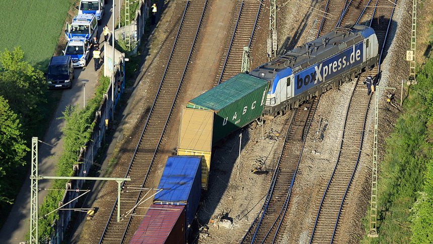 A Boxxpress magán-vasúttársaság szerencsételnül járt Vectronja (forrás: DPA)