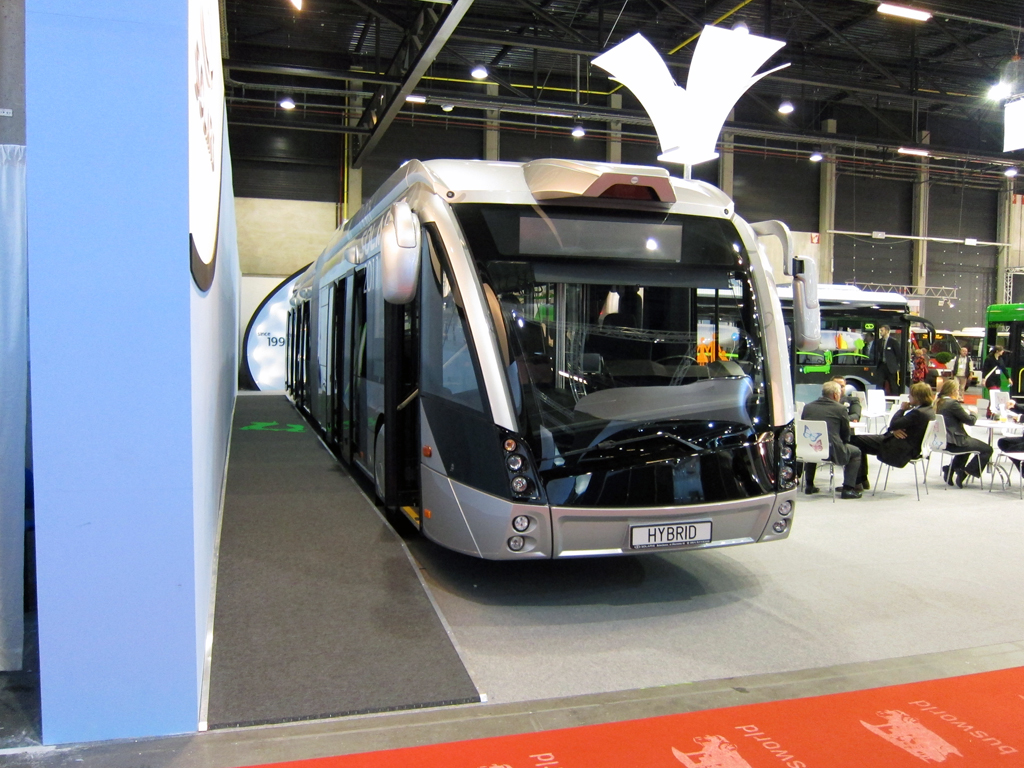 A villamosokra hajazó homlokfalat kapott a Solaris BRT<br>(fotók: Kengyel Kristóf)