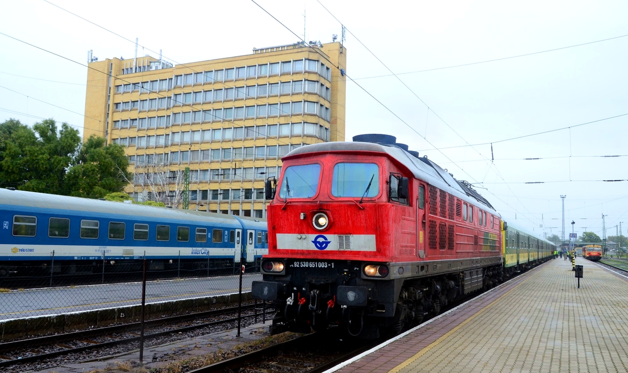 Ludmillával végig lehetne vágtatni Debrecentől Pécsig hat óra alatt az új déli vasúton