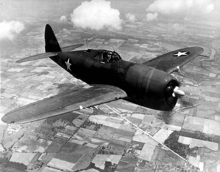 Az igazán sikeres utód, a nagy hatótávolságú nehézvadász, a P–47-es
