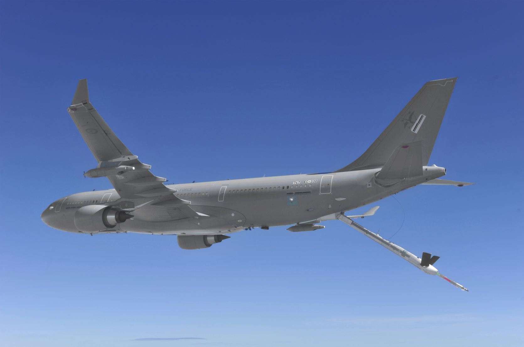 Az A330-as bázisán fejlesztett többcélú gép: tanker is, teherszállító is