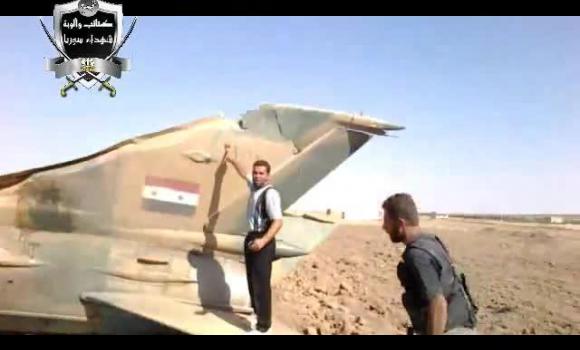 Egy lelőtt szír MiG-23-as <br>(fotó: alarabiya.net)