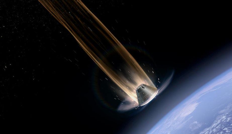 Fantáziakép: a hatalmas sebességgel érkező űrhajó burkolata izzásig hevül