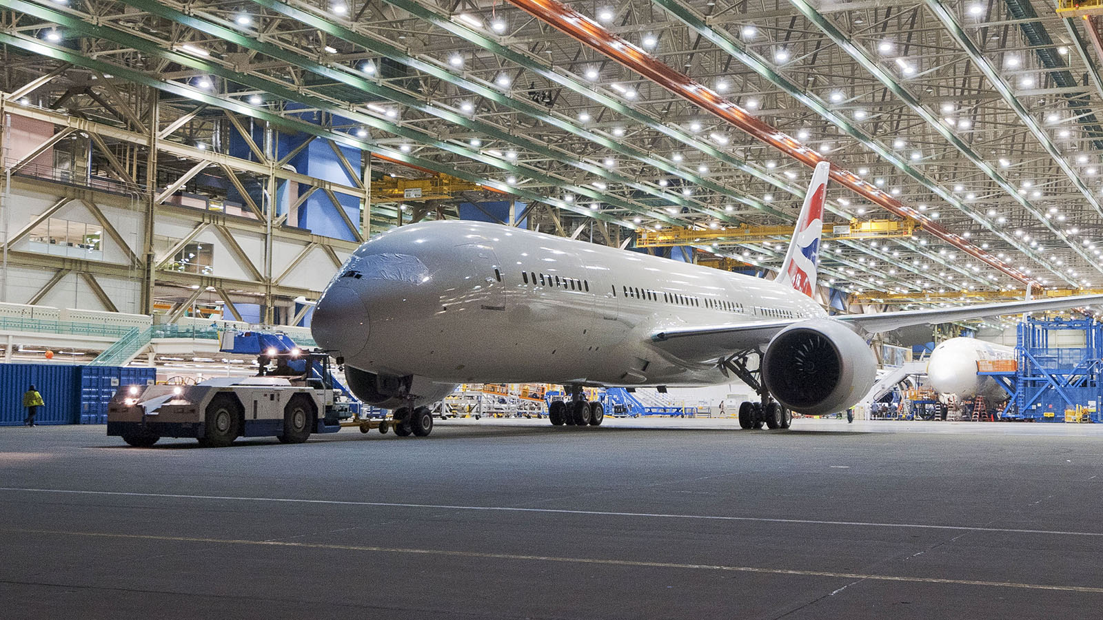 A cégek egy része új vonalak helyett a régiek gazdaságosabb repülésére állítja be a 787-eseket