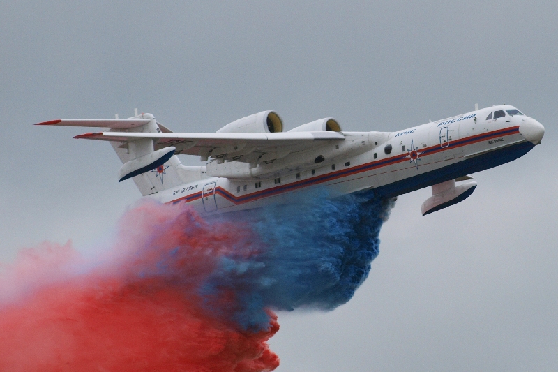 Be200 tűzoltórepülőgép – a moszkvai MAKSZ és a szentpétervári tengerészeti kiállítás programjából