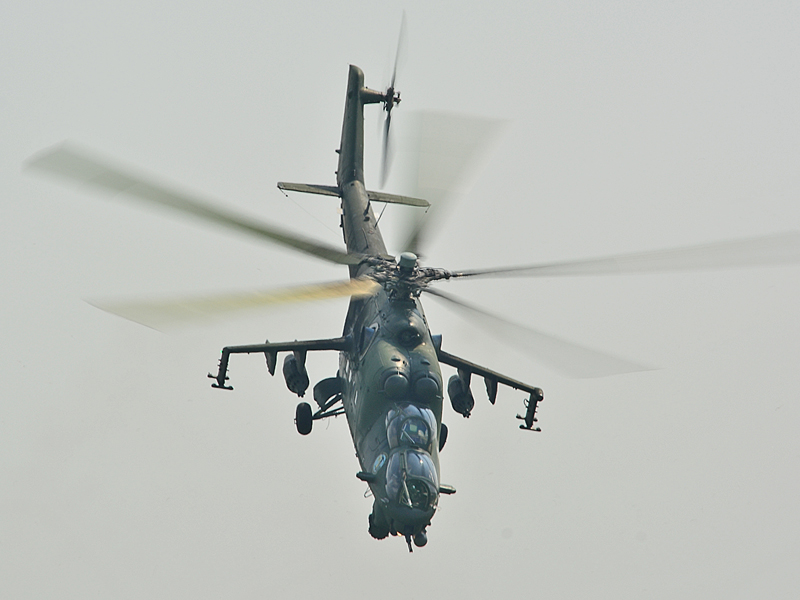 Repültek persze más gépek is: például a Mi-24-es