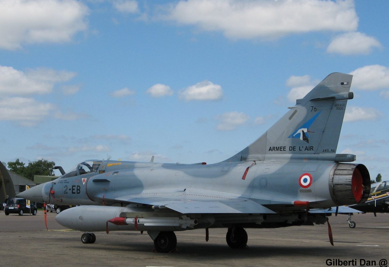 A "Gólyák" Mirage 2000-5F vadászgépe <br>(fotó: passiondesavions.blogspot.com)