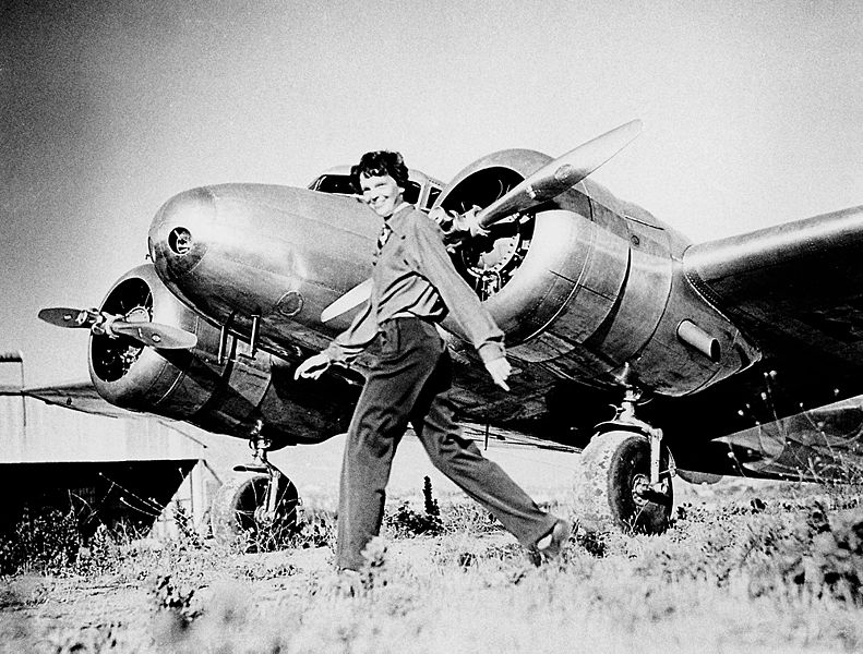 Earhart haláláról különös legendákat is gyártottak, például hogy a japánok fogták el és örökre eltüntették