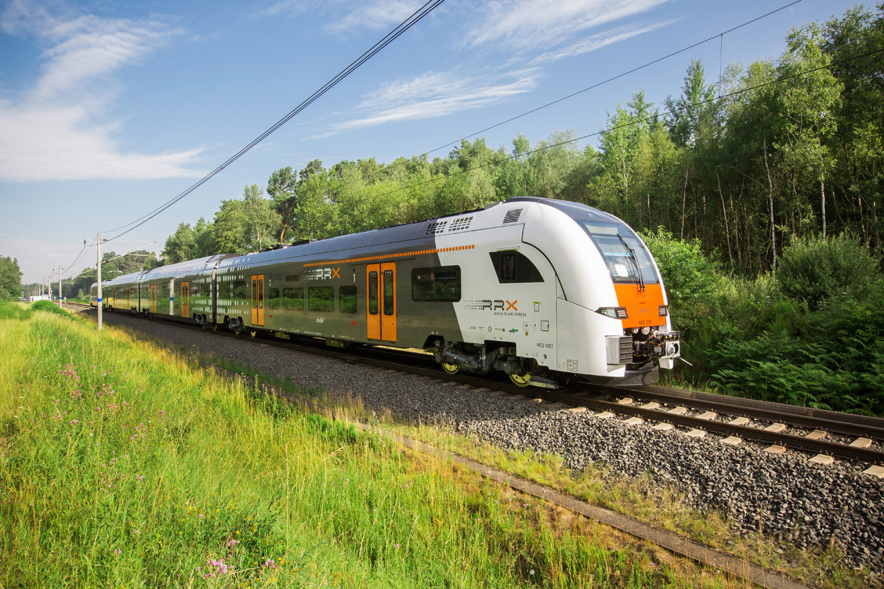 A németországi Rhein-Ruhr Expressek (RRX) Desiro HC-szerelvényei alapján fejleszti majd a Siemens az Israel Railwaysnek szánt emeletes motorvonatokat (fotó: Siemens)