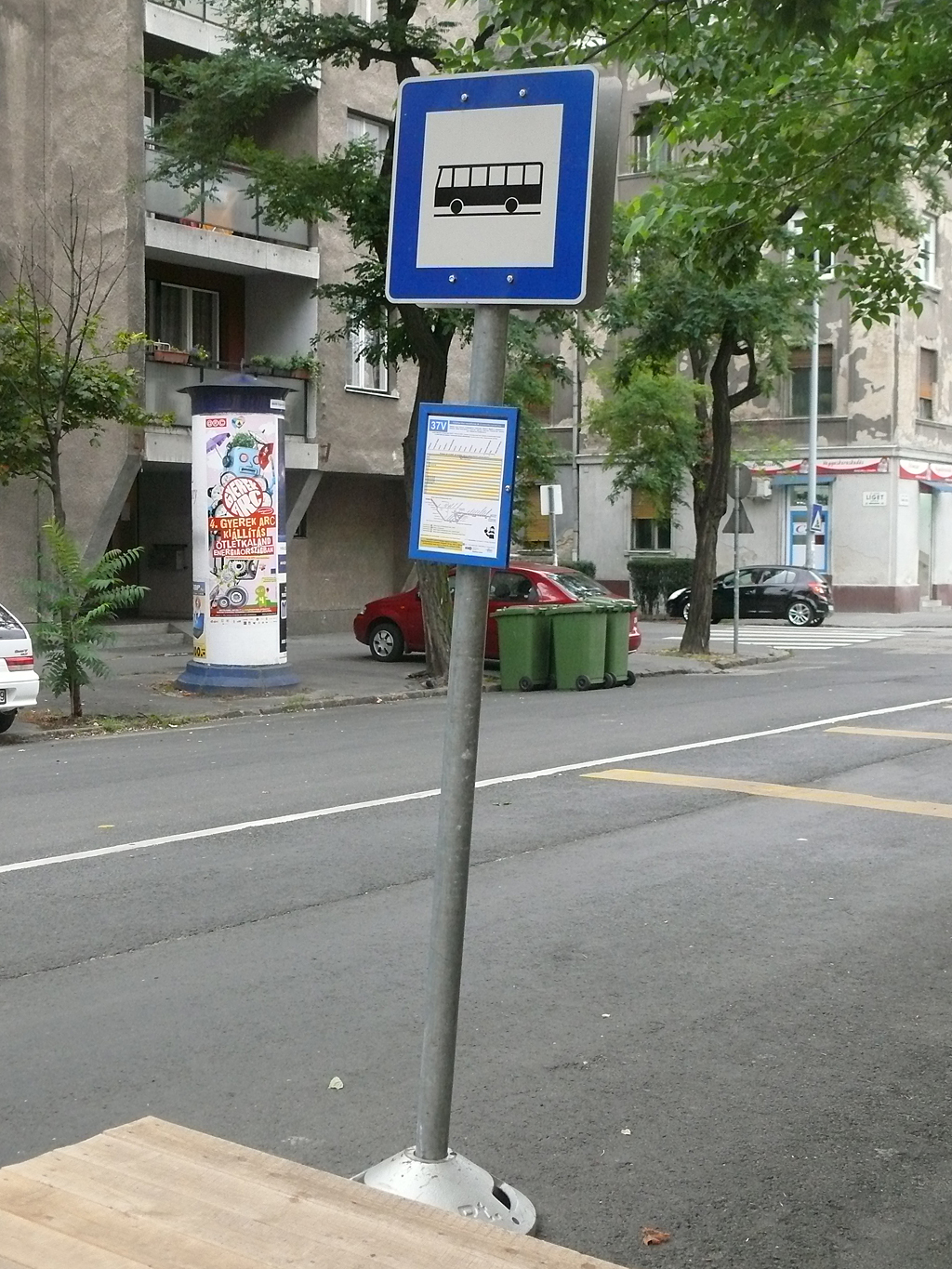 Ideiglenes buszmegálló az Ónodi utcában