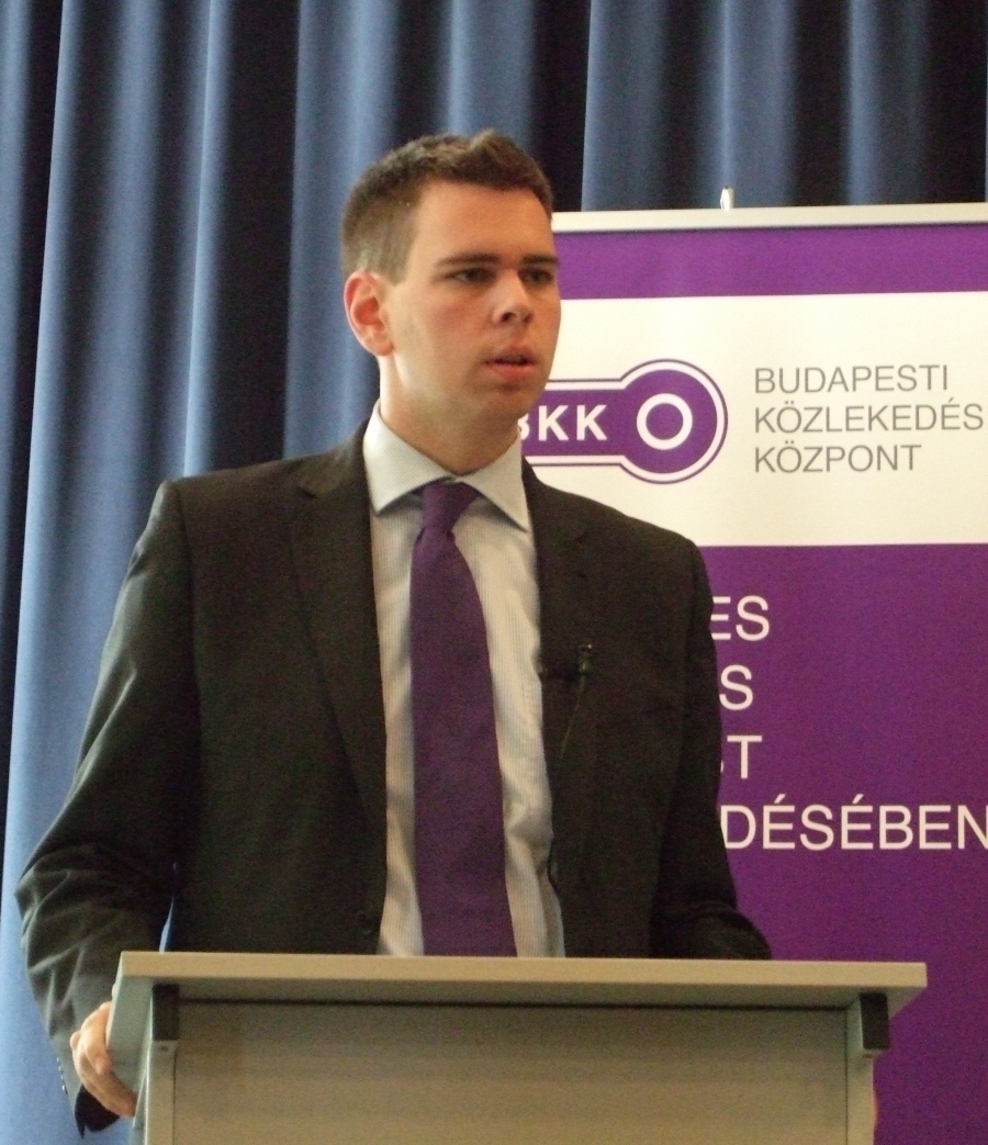 Vitézy Dávid, a BKK vezérigazgatója a fórumon <br />(fotó: Jávor Attila)