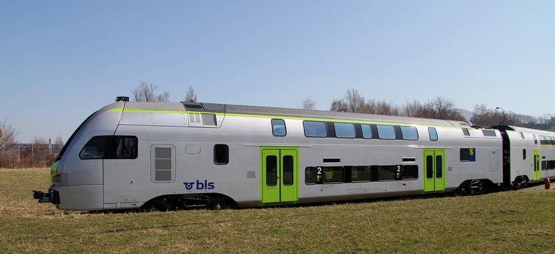 A KISS lesz az első emeletes motorvonat a berni S-Bahn-forgalomban (fotó: Stadler)