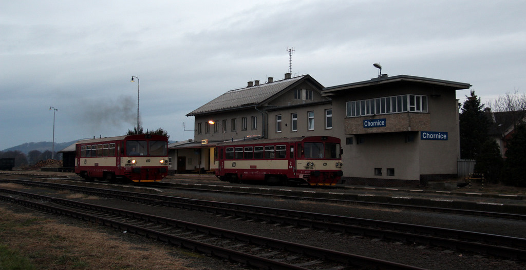 Chornice, ahová már három irányból nem juthatunk el vonattal<br />A képre kattintva galéria nyílik a szerző képeiből. (Zárójelben közöljük az érintett menetrendi mező[k] számát, a helyet és az időt: 262 és 271, Chornice, 2011. december 4.)