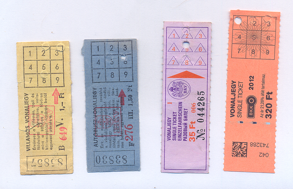 Vonaljegyek a hetvenes évekből, 1991-ből és 2012-ből. Az ár és a jegyek színe változott, a rendszer maradt