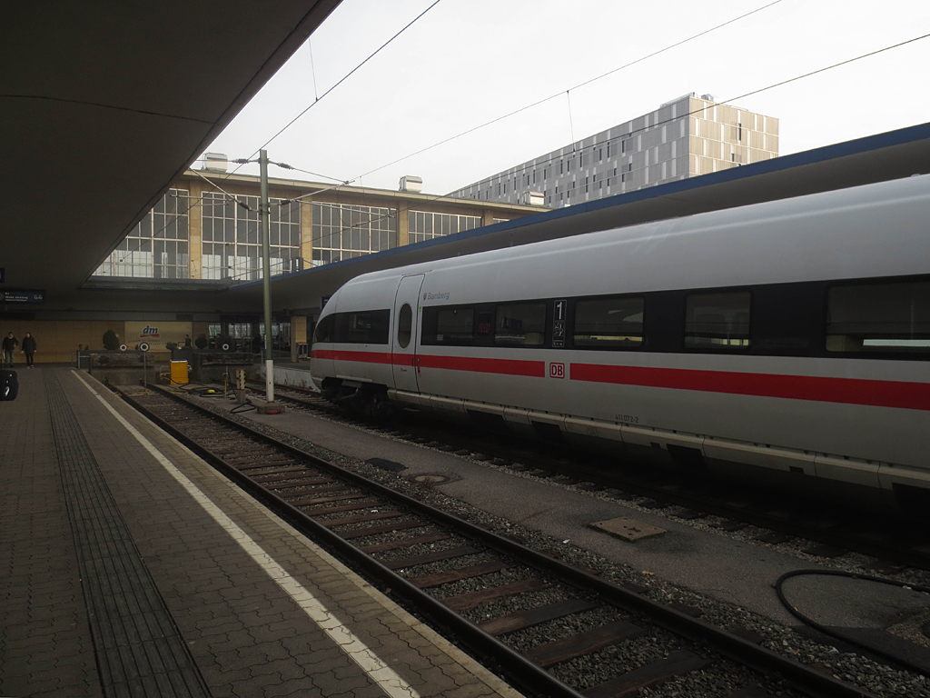 Wien Westbahnhof a végállomása a Frankfurt felől érkező ICE 21-nek