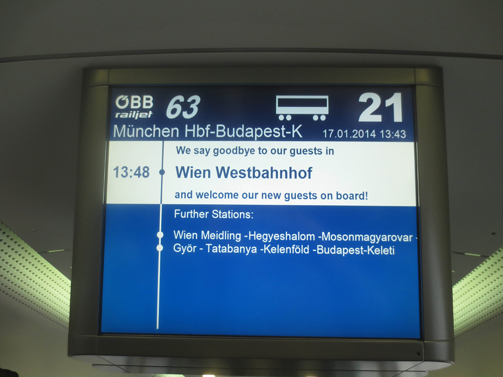 Az ÖBB Railjet információs táblája