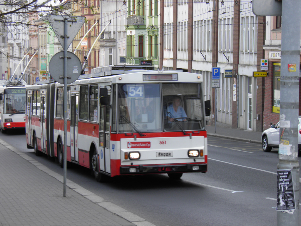 Az öreglány, a 15 Tr típusú trolibusz Ústí nad Labemben<br>(fotók: a szerző)