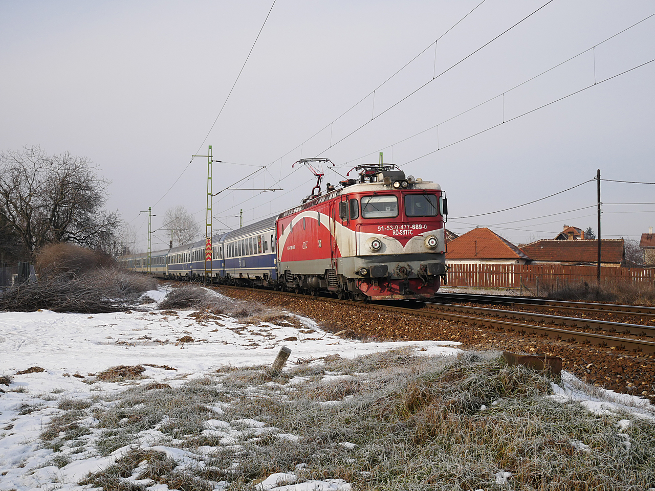 A nemzetközi vonatok a 120a helyett a 100a vonalon, a Keleti helyett a Nyugatiba érkeztek és indultak<br>(Vörös Attila felvétele Vecsésen készült)