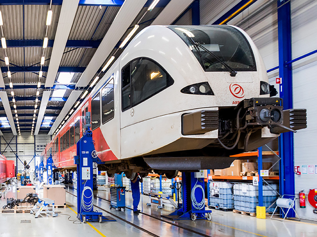 Az Arriva hatvankilenc Stadler-dízelmotorvonatának karbantartását nyerte el a svájci gyártó (forrás: Railway Gazette)