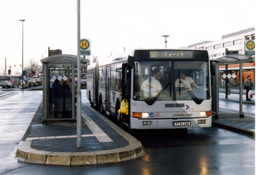 Az egyetlen potsdami példány a 607-es viszonylaton (forrás: Müller Péter)