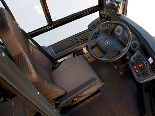 A Citaro 2011 vezetőfülkéje