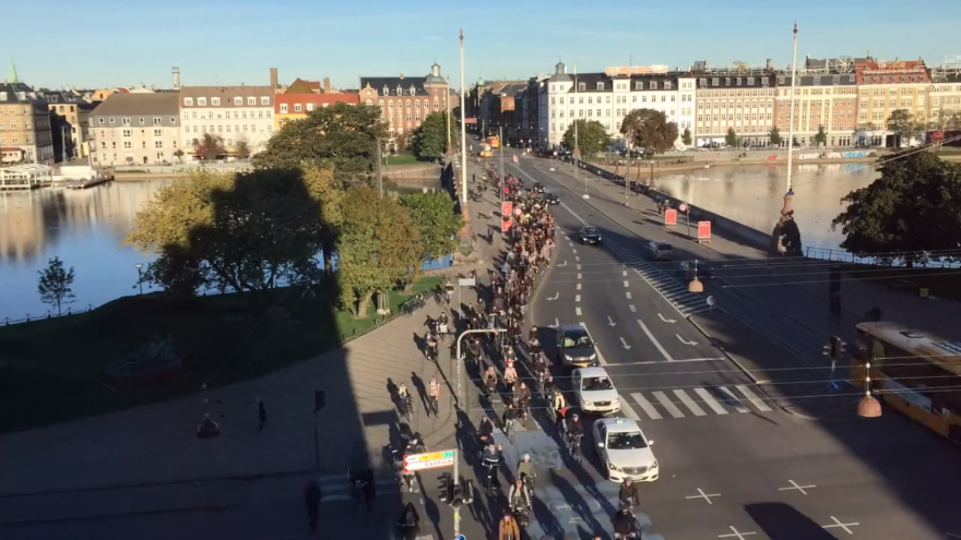 Reggeli forgalom a dán fővárosban