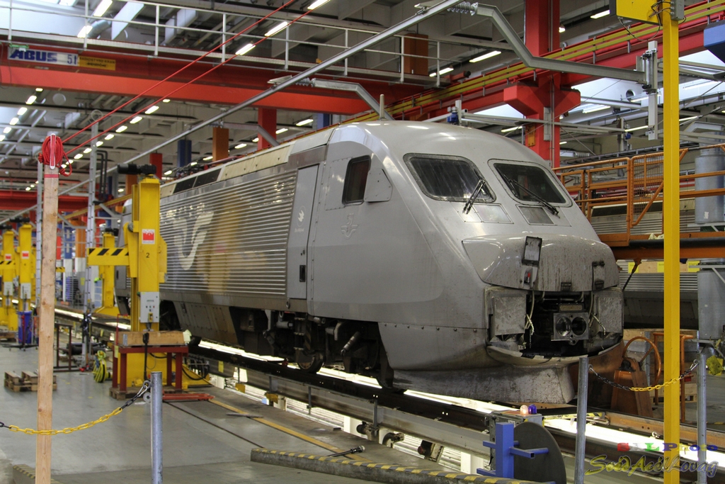 A vonatokat eredetileg gyártó ABB cserélheti le újakra a műszaki részegységeket, miközben a belső tér is megújul