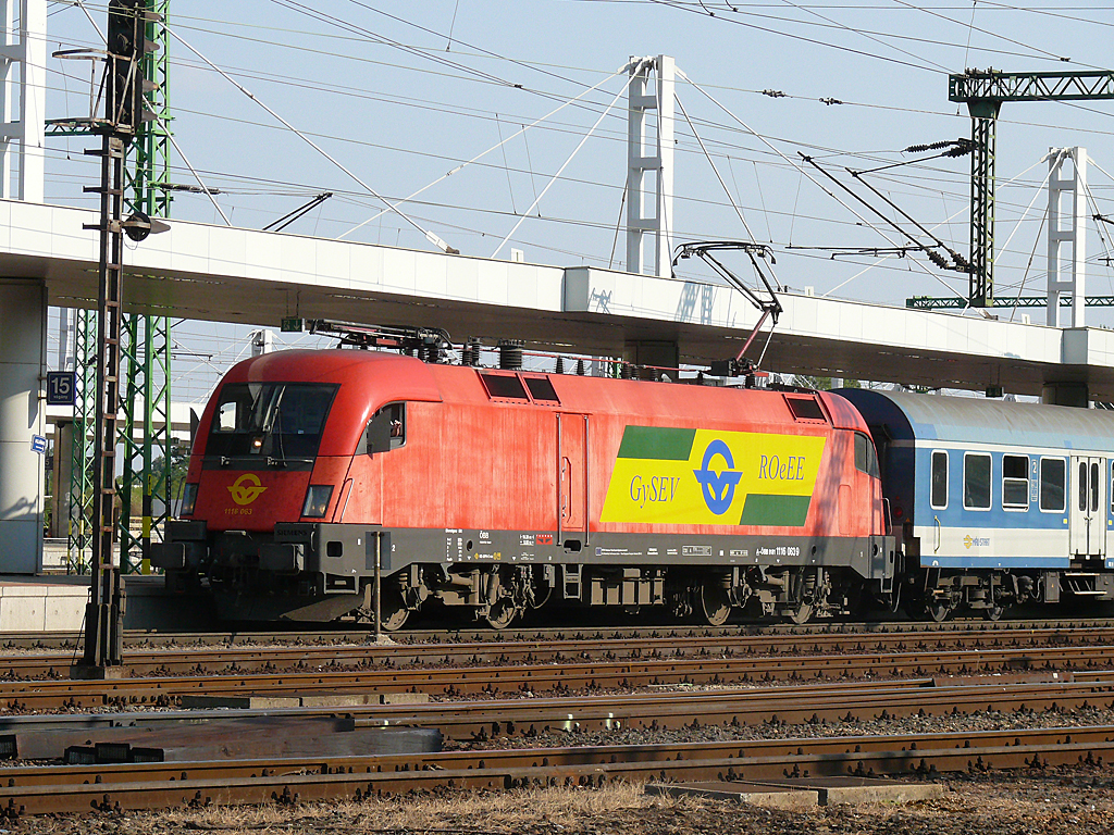 A GYSEV kötelékében szolgáló, ÖBB-től bérelt mozdonyok futamodtak meg. Képünk illusztráció!<br>(fotó: Kemsei Zoltán)