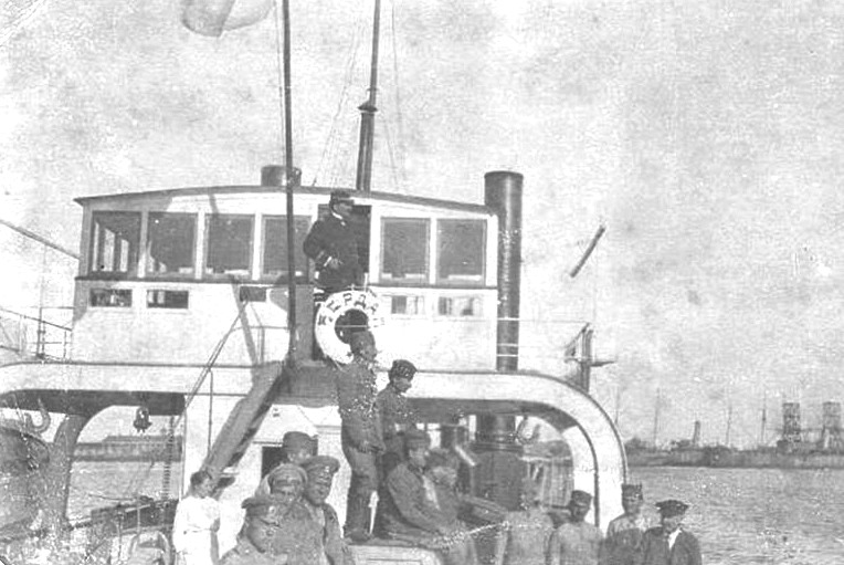 A Đerdap (ex-Vaskapu) Ogyessza kikötőjében szerb hadiszolgálata idején, 1917. május 26-án<br />(fotó: JRB-archívum, Dejan Jovanovic gyűjteményéből)