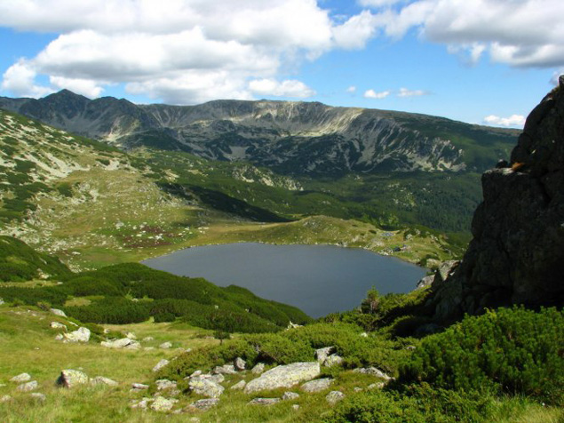 Bucura-tó a Retyezátban (forrás: turistamagazin.hu)
