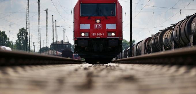 A nagytömegű, homogén áruk szállításában a német vasút a piac hatvan százalékát uralja, de az egyéb teheráruk terén elveszni látszik az előny