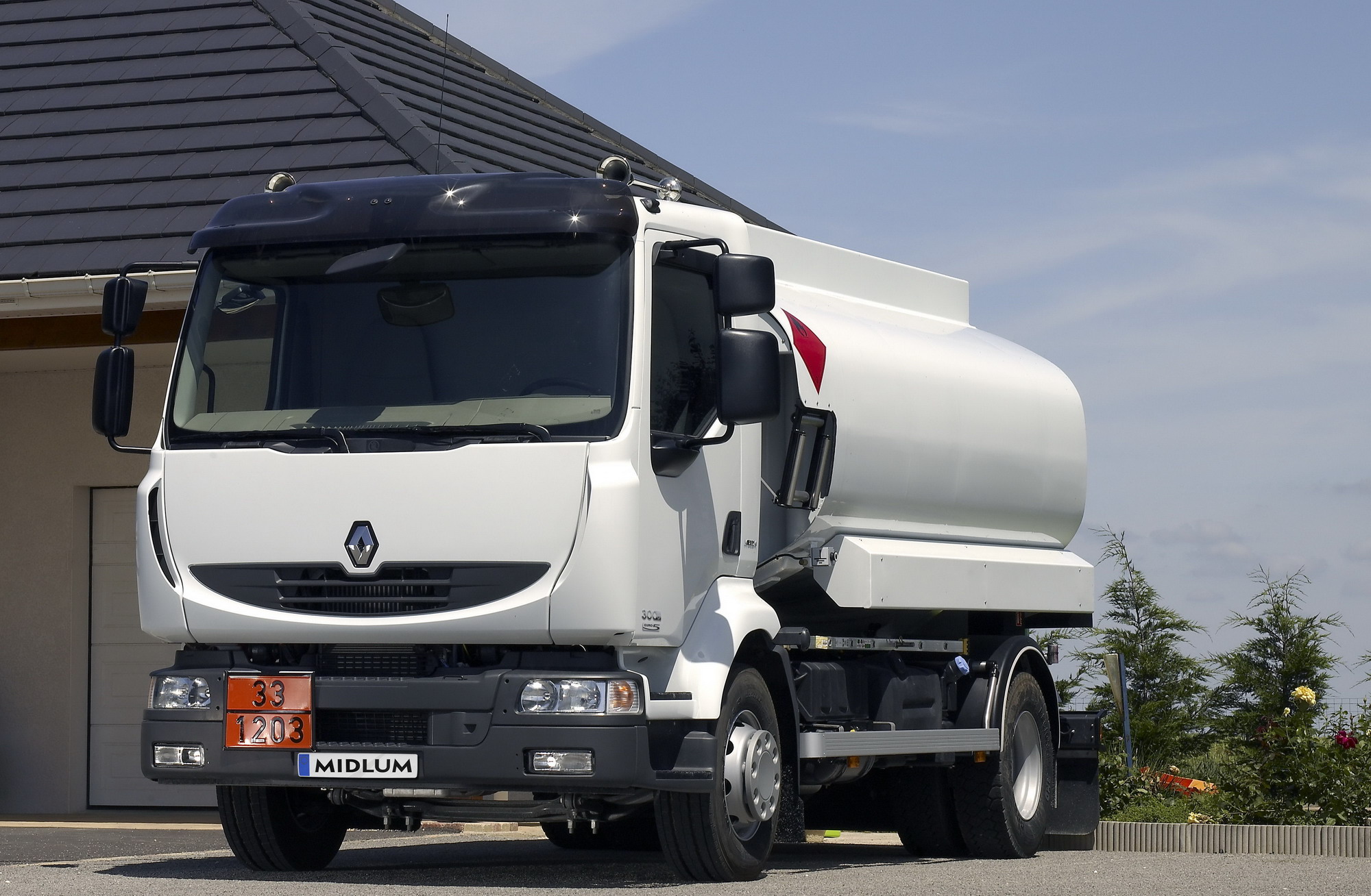 A gázt szállító járműveken kötelező az ESC <br /> (fotó: Renault) 