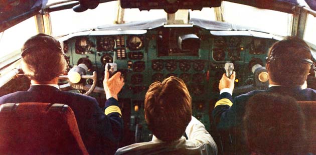 Az ötfős személyzet tagja volt a hajózószerelő, a navigátor és a rádiós is <br> (fotó: Aeronews archív)