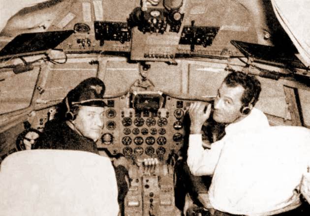 Kapitány István főpilóta és Szentgyörgyi Dezső a Malév első londoni járatán