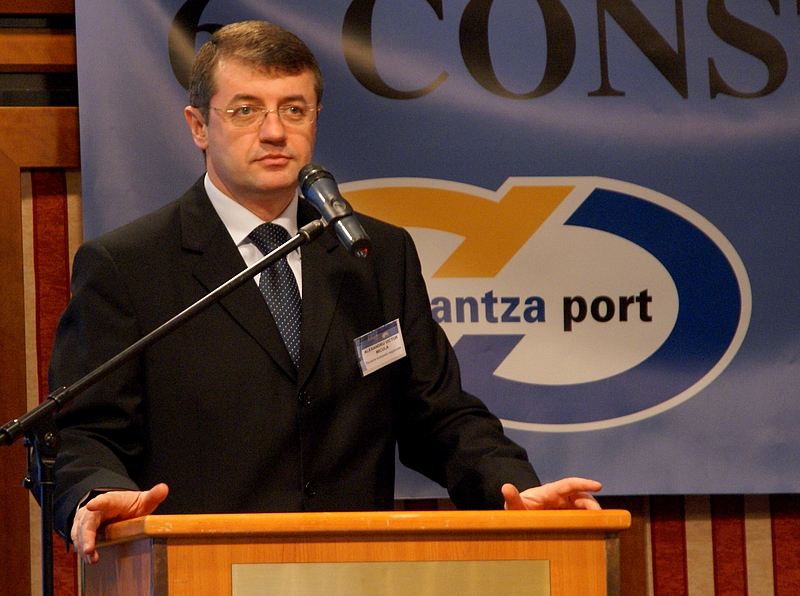 A román nagykövet a virágzó gazdasági, kulturális és politikai együttműködésről beszélt a konferencián