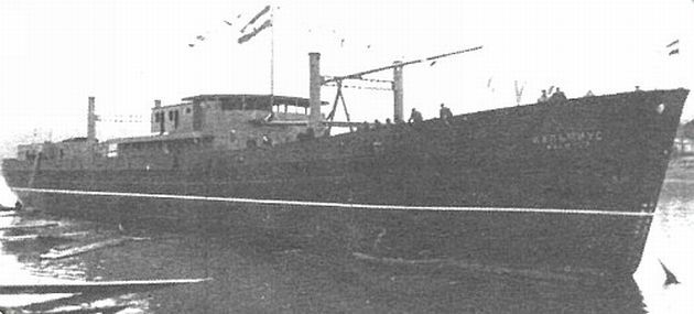 A moszkvai Szudoimportnak jóvátételben készült, Tisza-típusú Kalmiusz vízrebocsátása Újpesten 1947. november 18-án (fotó: a Haditechnikai Magazin gyűjteményéből)