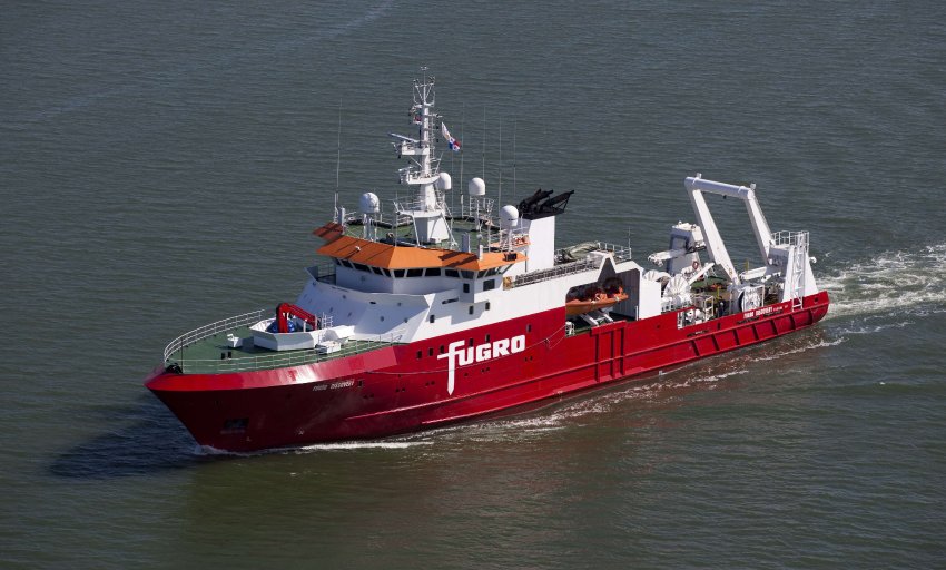 Egy a keresőhajók közöl, a holland Fugroé