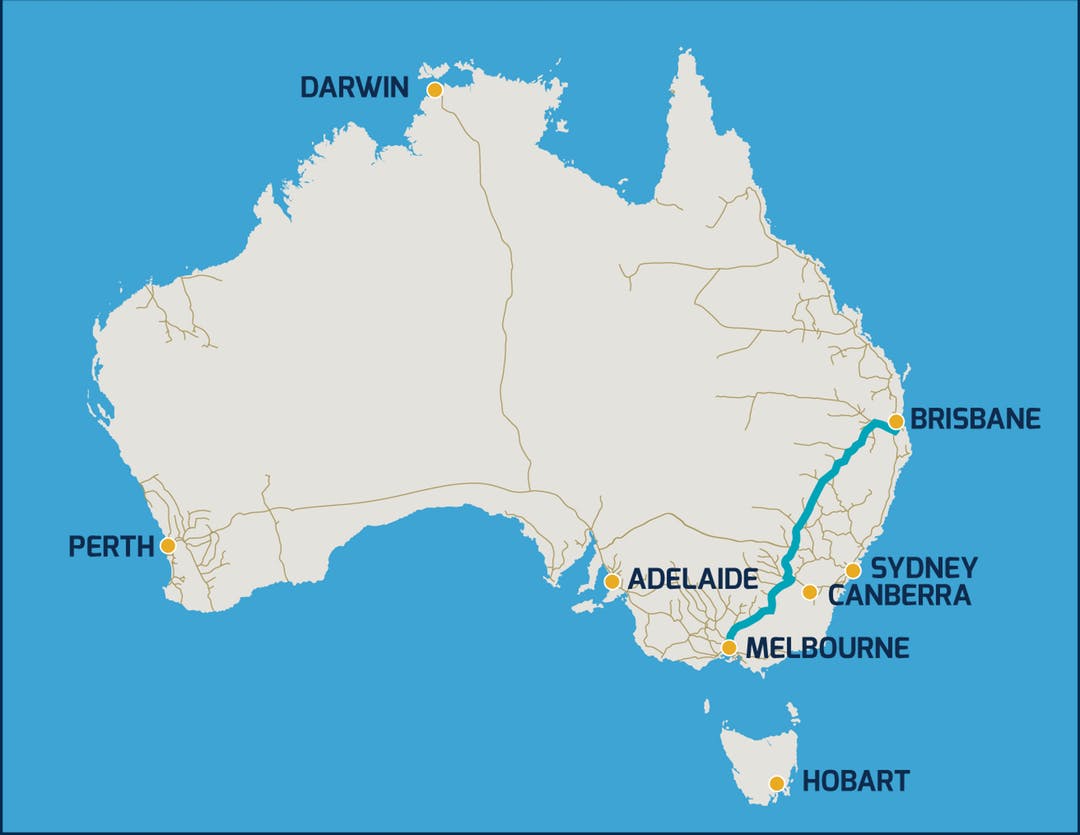 Az Inland Rail nyomvonala Ausztrália vasúthálózatának térképén (forrás: inlandrail.artc.com.au)