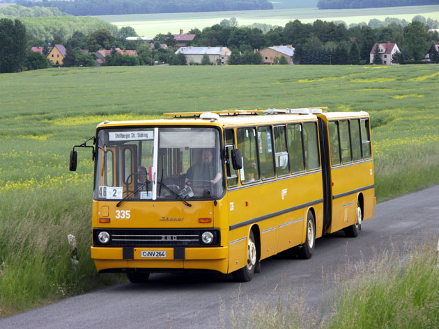 A 94-től érvényes össznémet rendszerben a C maradt Chemnitz jele, így jelenleg is ez a busz hatósági azonosítója, noha a hivatalos rendszámjának más a formátuma<br>(fotó: Müller Péter)