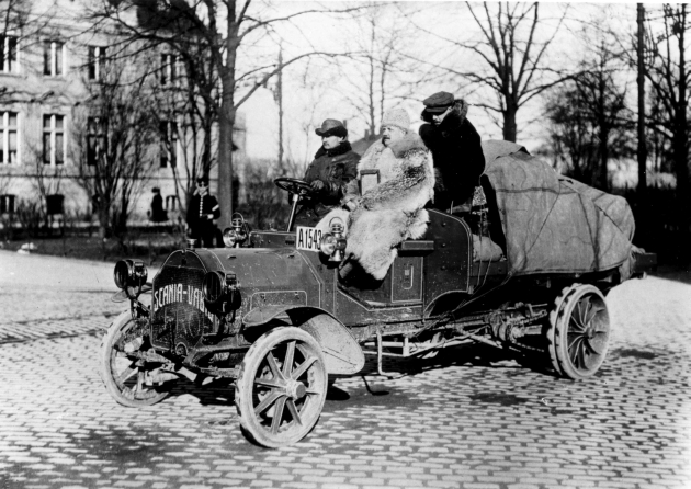 A korai járműveknél a fűtés még megoldatlan volt