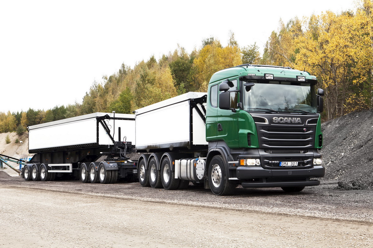 63-84 tonna terhet cipelhet a szerelvény <br /> (fotó: Scania)
