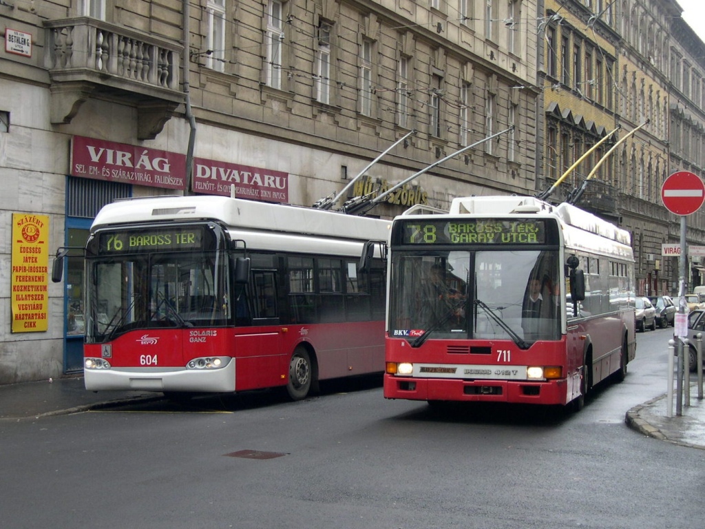 Solaris Trollino 12 és Ikarus 412: nagy reményekkel indult mindkét típus karrierje, de nem lettek a troliközlekedés alapjárművei<br/>(a szerző fotója)