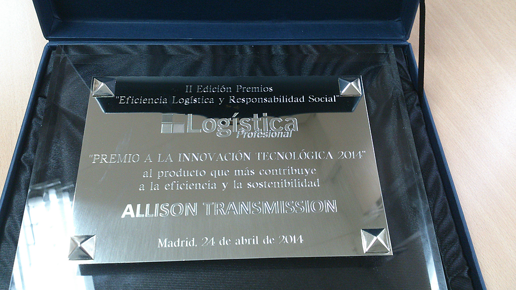 A 2014-es Műszaki Innovációért díj plakettje