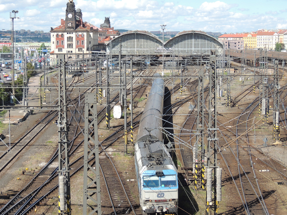 A prágai főpályaudvar sem maradhat ki (fotó: a szerző)