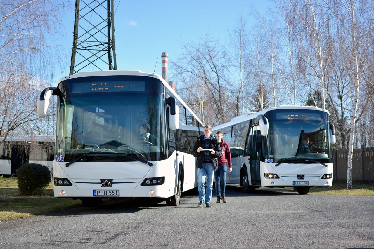 Folyamatosan áll forgalomba a Volán Buszpark által beszerzett száz új Credo autóbusz. Húsz kocsin most a Dél-Dunántúl osztozik (illusztráció: Credobus)