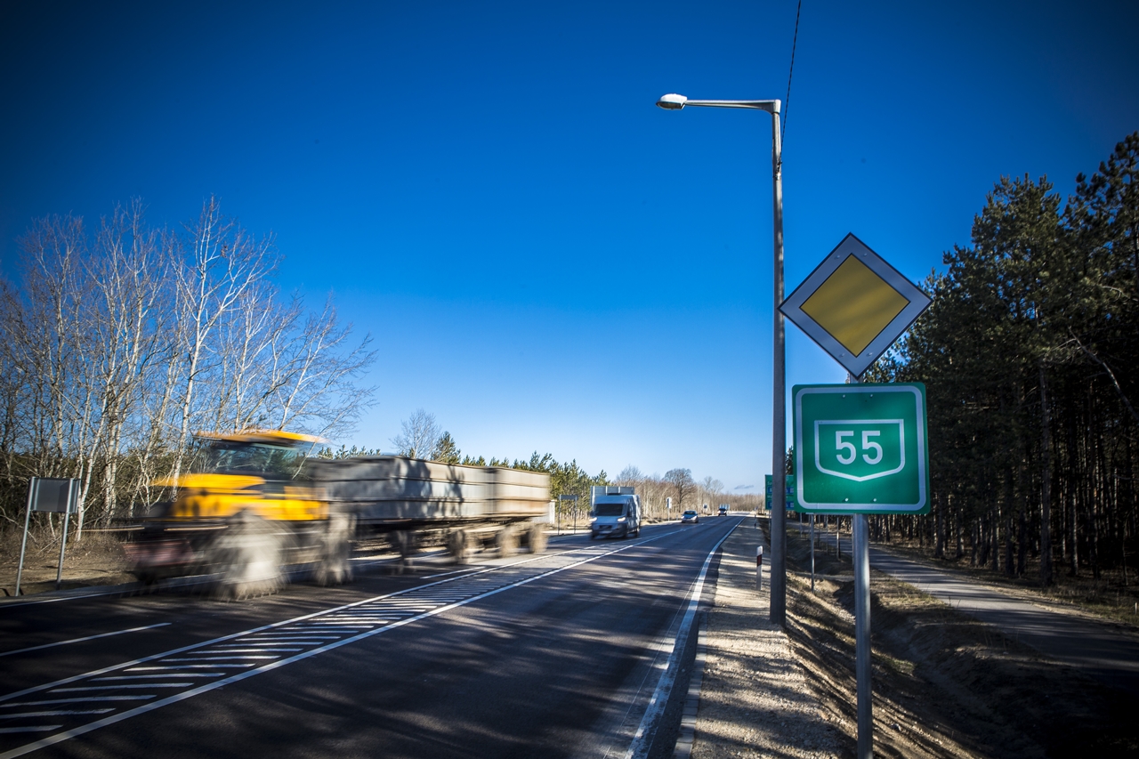 Elkészült az 55-ös főút Mórahalom elkerülő és a csongrádi megyehatár közötti, új szakasza (fotók: NIF Zrt.)