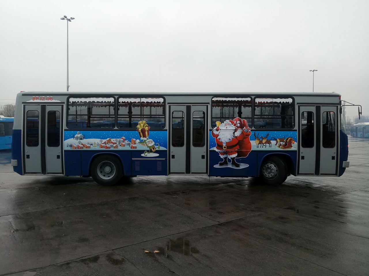 2018-ban is elindítja a BKV a Mikulásbuszt. A képre kattintva galéria nyílik (fotók: BKV)