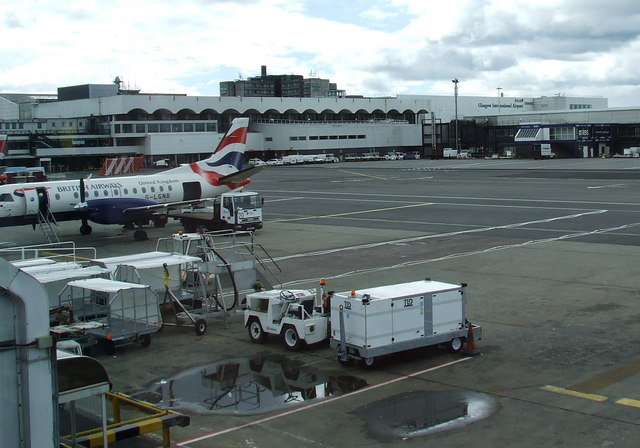... Glasgow viszont továbbra is a British Airport Authority birtokában fejlődik