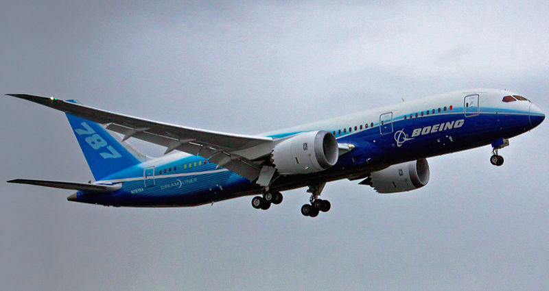 A 787-es első felszállása már történelem – a bemutatógép hasonló festésű lesz <br>(fotók: Boeing)